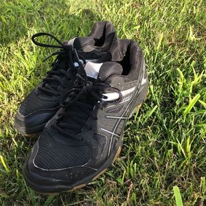 Used Asics Gel 1150- volleyball sneakers